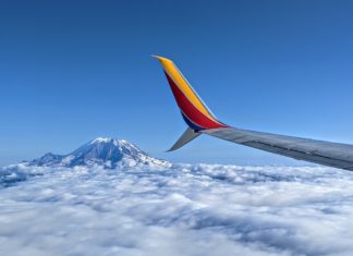 Southwest airplane Mt Rainier Wing Clouds